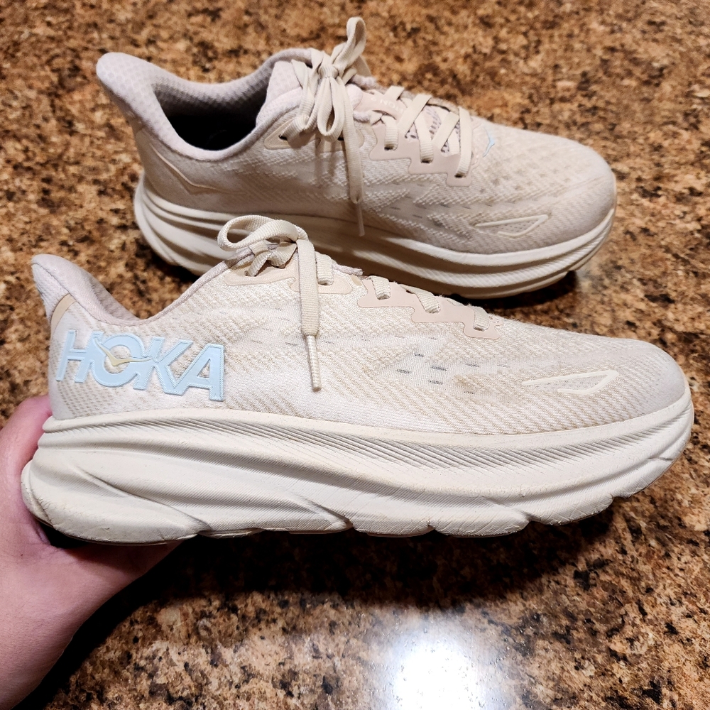 Hoka One One Clifton 9 - Oat Milk/Barley (Cream) - Size 6.5